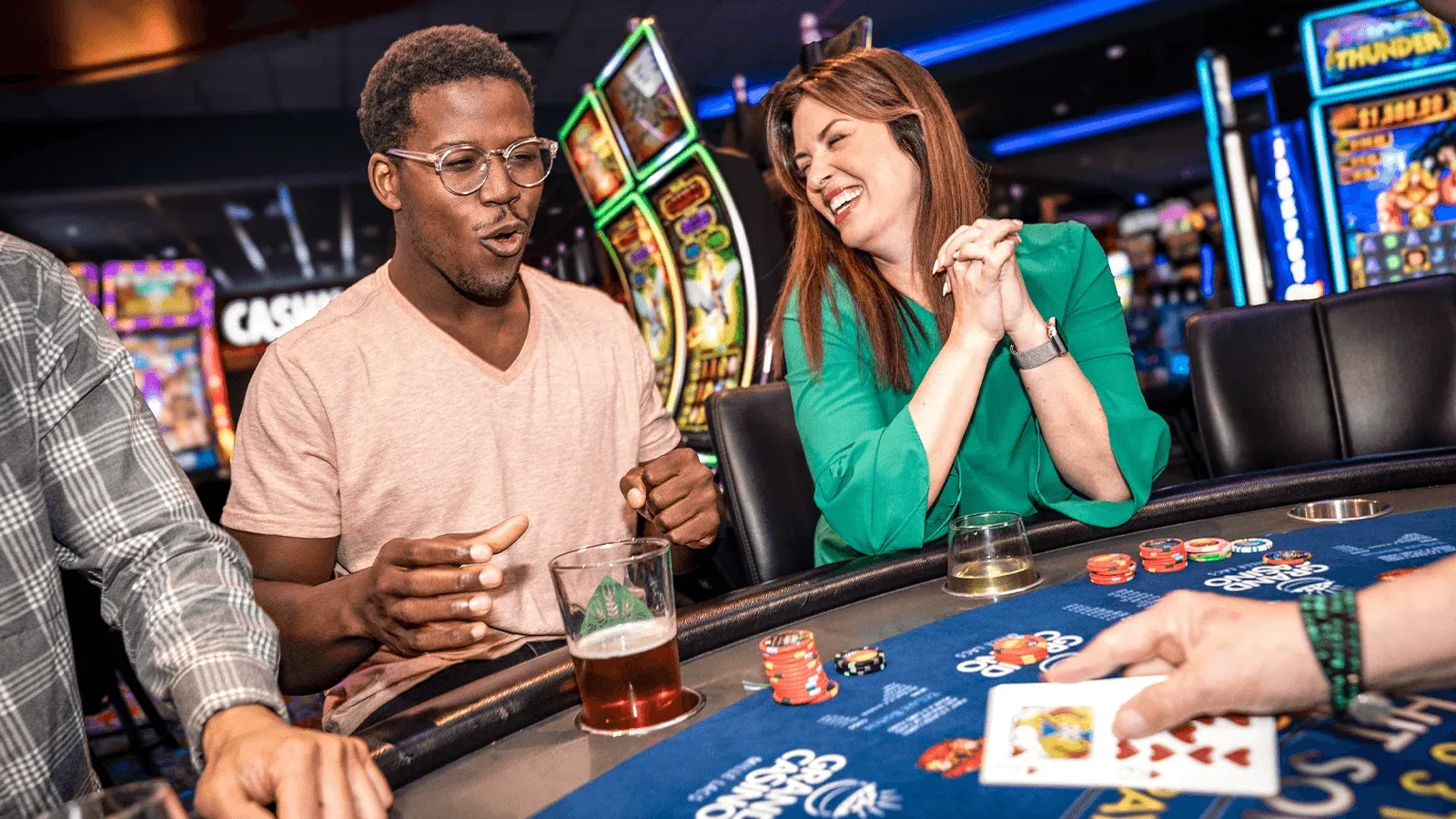 Online slot reels in motion